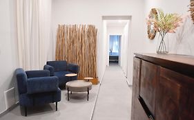 Chiaia 100 Rooms